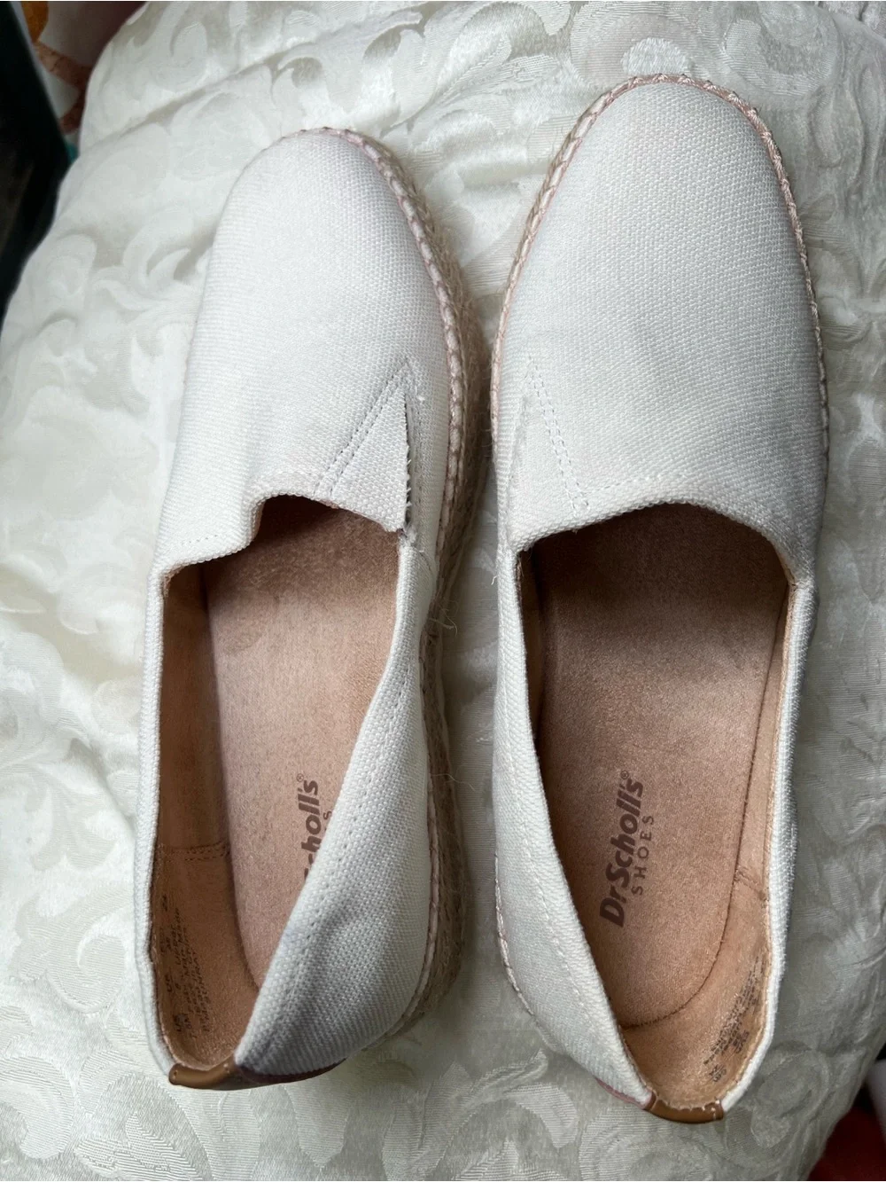 Dr. Scholl’s Women’s Cream Espadrille Platform Slip-On Shoes Women’s Size 7 1/2